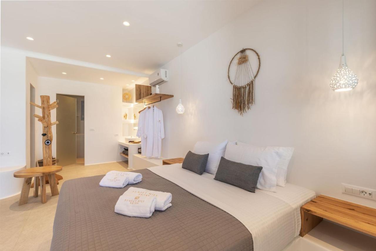 Sunset Hill Suites Mykonos Town Eksteriør billede