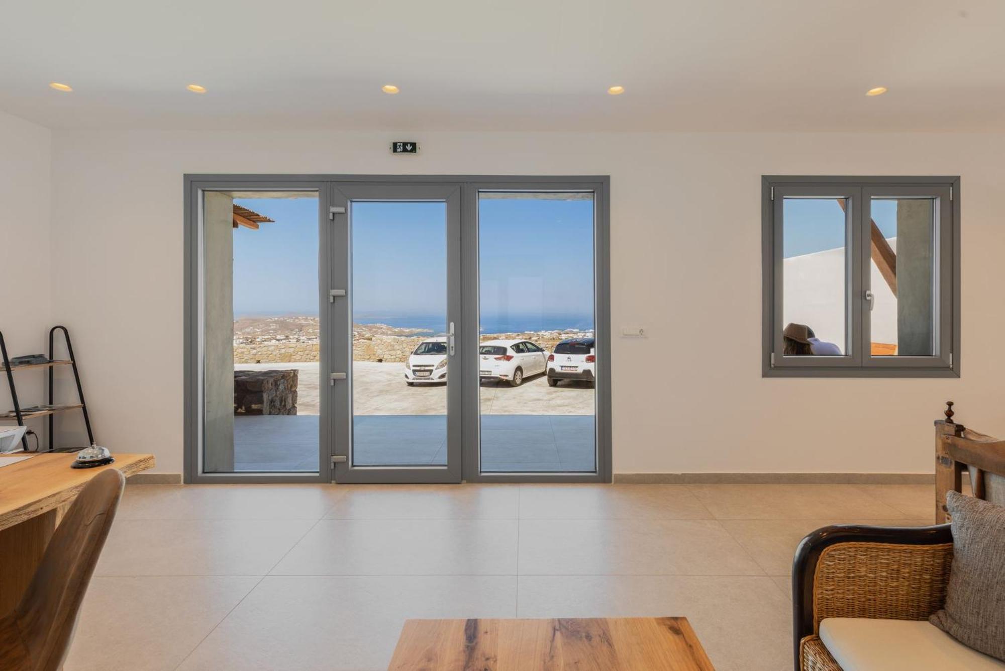 Sunset Hill Suites Mykonos Town Eksteriør billede