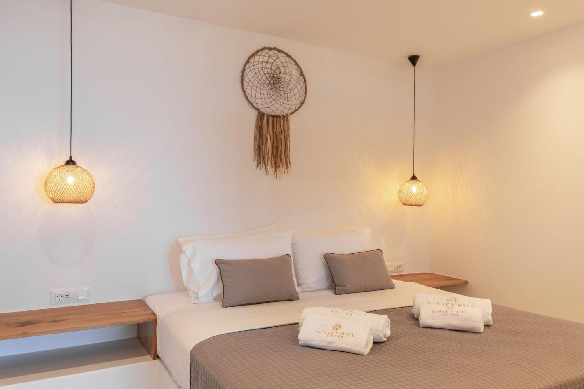 Sunset Hill Suites Mykonos Town Eksteriør billede