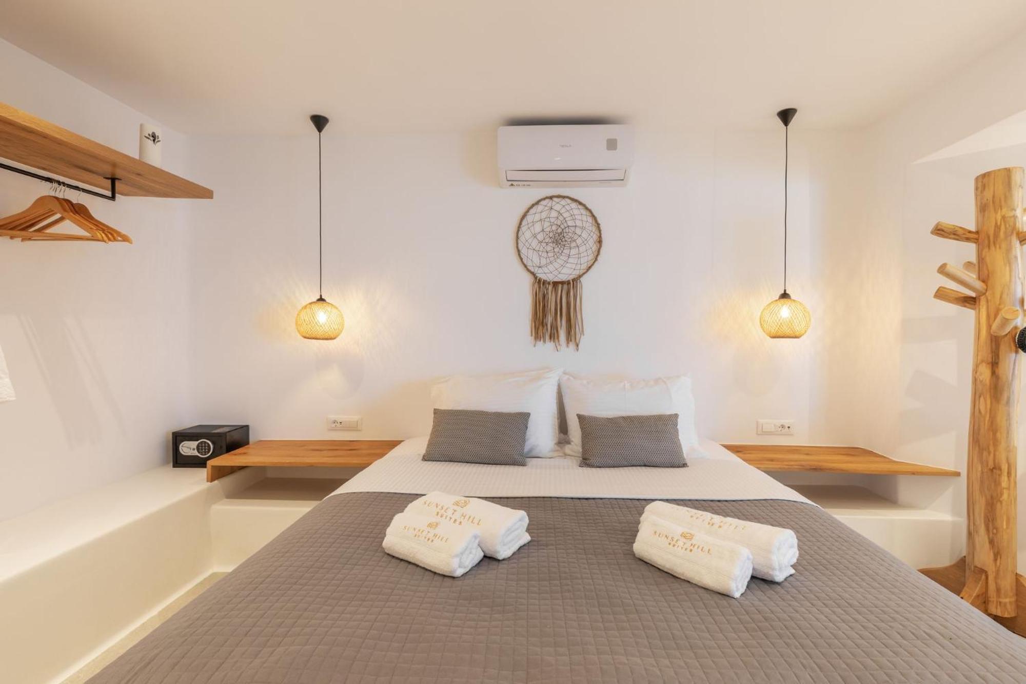 Sunset Hill Suites Mykonos Town Eksteriør billede