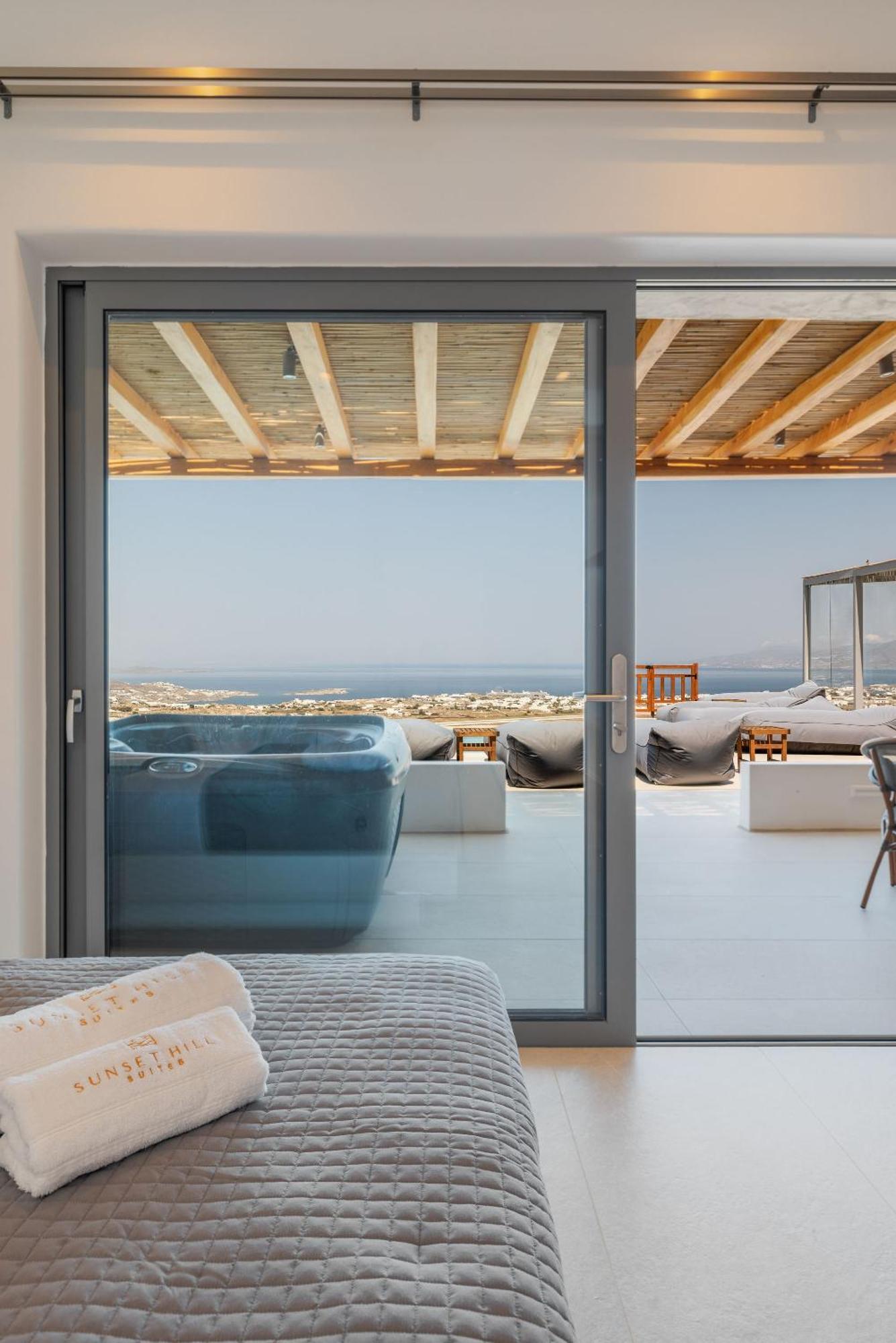 Sunset Hill Suites Mykonos Town Eksteriør billede
