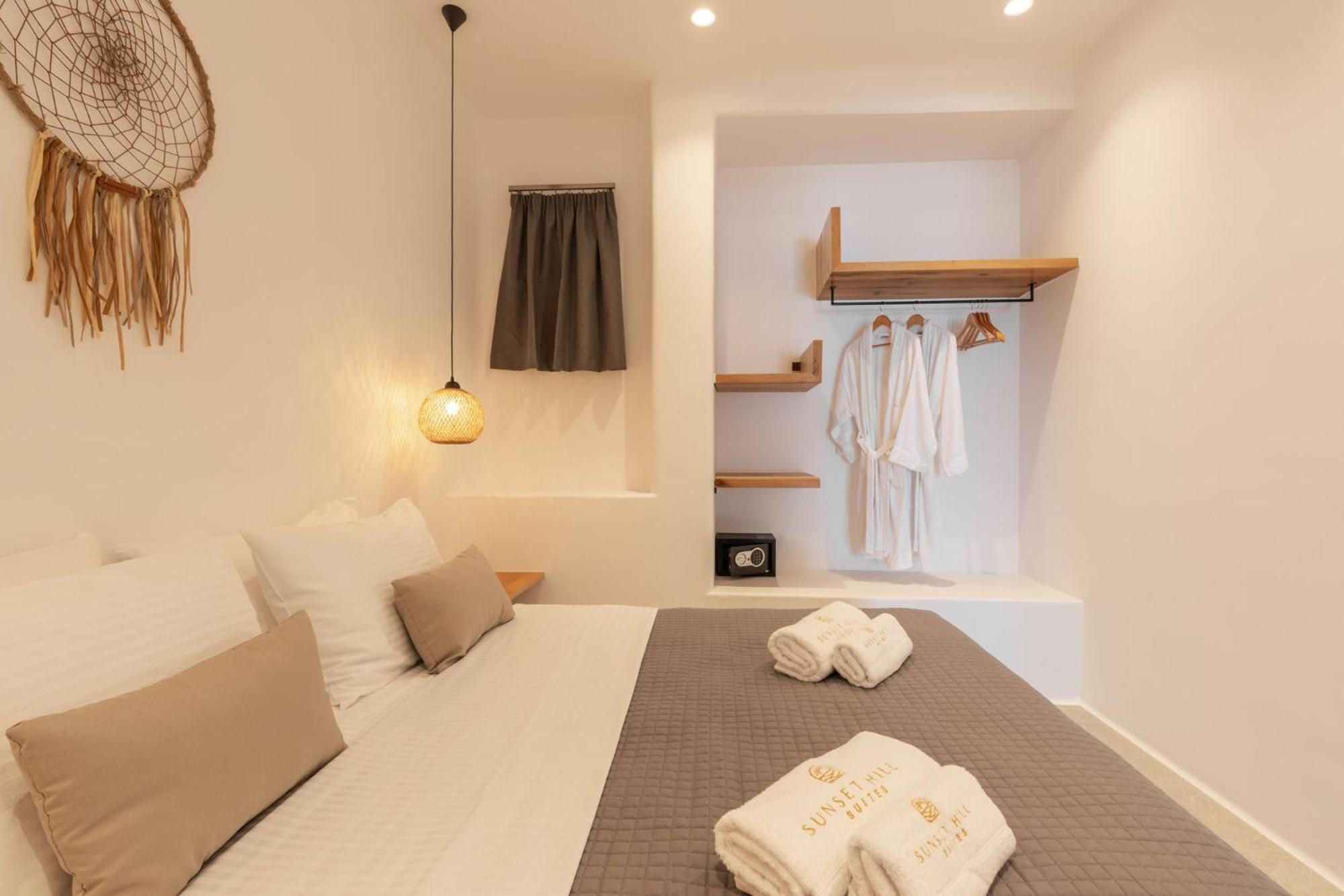 Sunset Hill Suites Mykonos Town Eksteriør billede